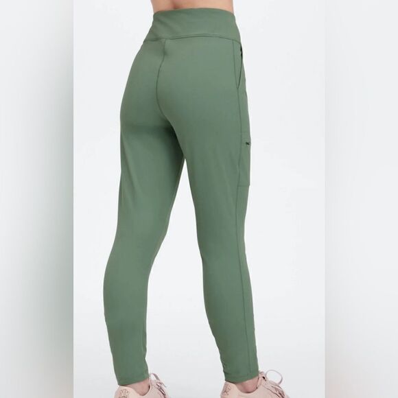 Fabletics Hybrid Cargo Pant Smoke Green NWT Size XL - Picture 2 of 7